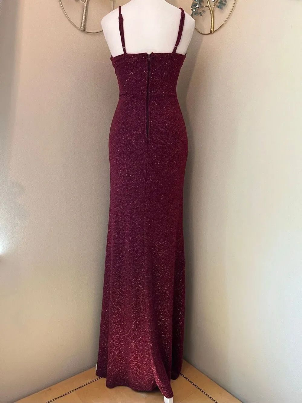 Windsor Burgundy Wine Keira Glitter Knit High Slit Formal Dress Size 1 / 2 - Picture 2 of 10